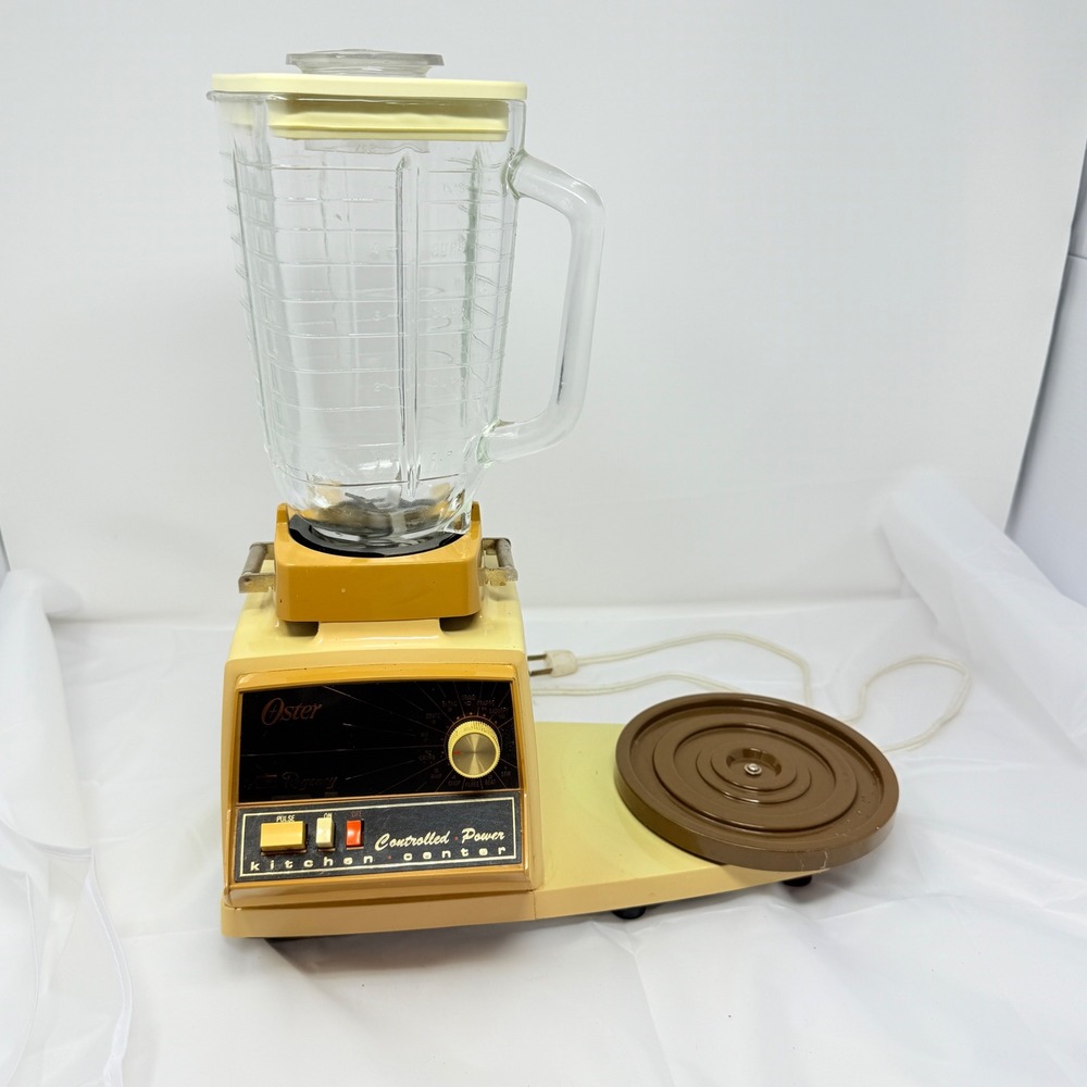 Oster Regency‎ Kitchen Center Controlled Power Blender Beige Vintage 70s